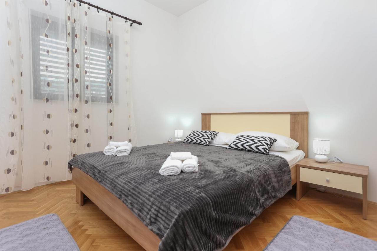 Apartments Marinero 特罗吉尔 外观 照片