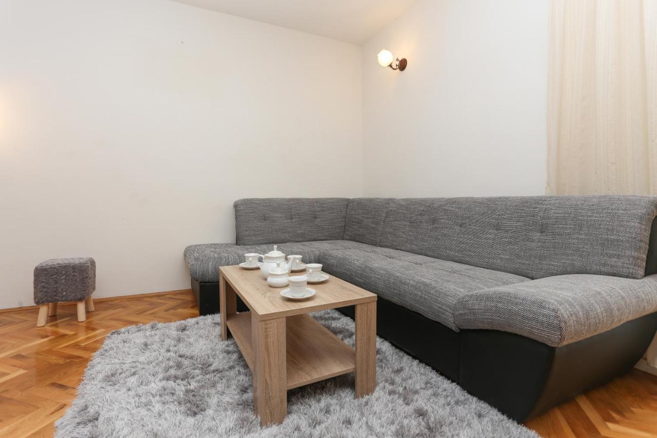 Apartments Marinero 特罗吉尔 外观 照片