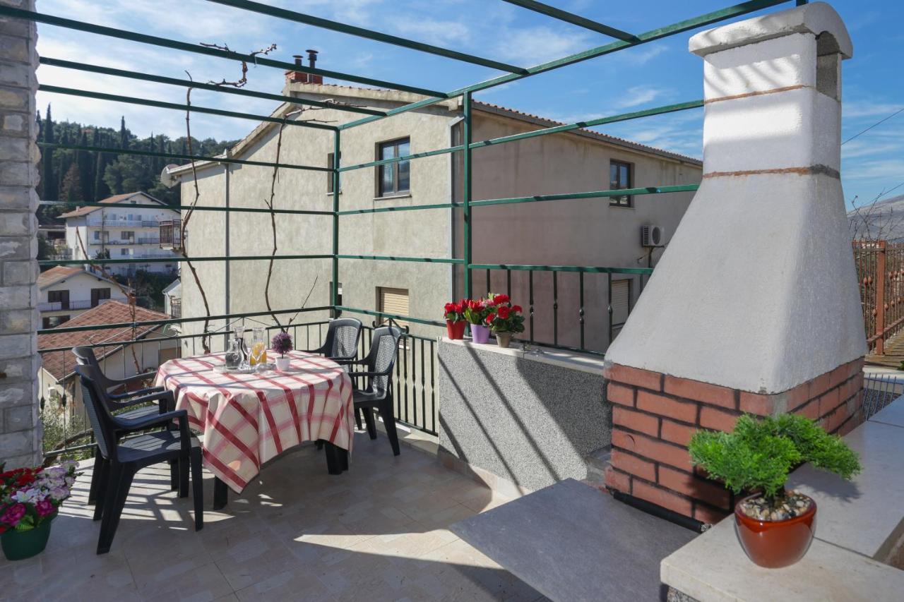Apartments Marinero 特罗吉尔 外观 照片