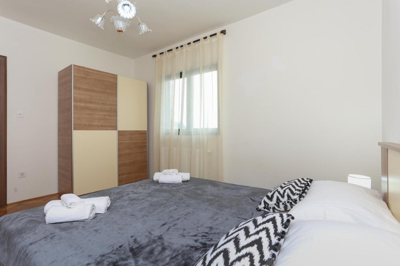 Apartments Marinero 特罗吉尔 外观 照片